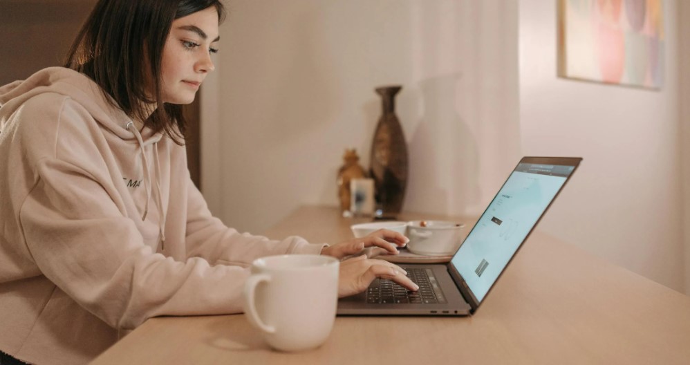 8 Tips for Staying Productive While Working from Home