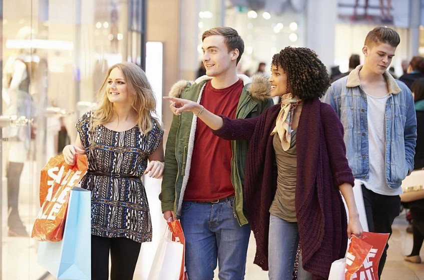 Attract shoppers with low-cost offerings
