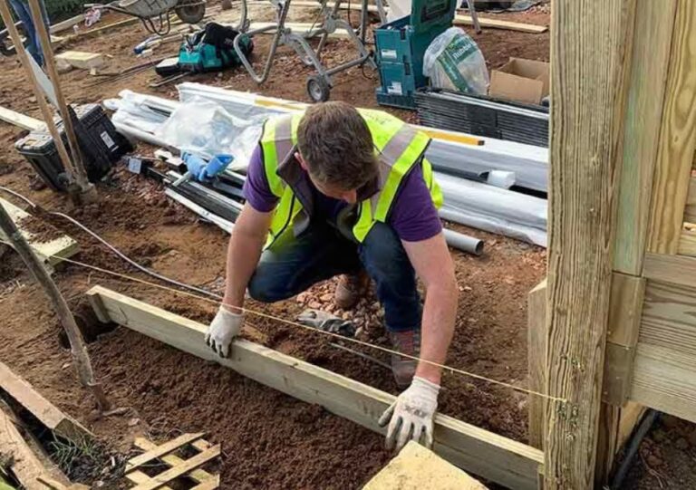 A Contractor's Guide to Gravel Boards