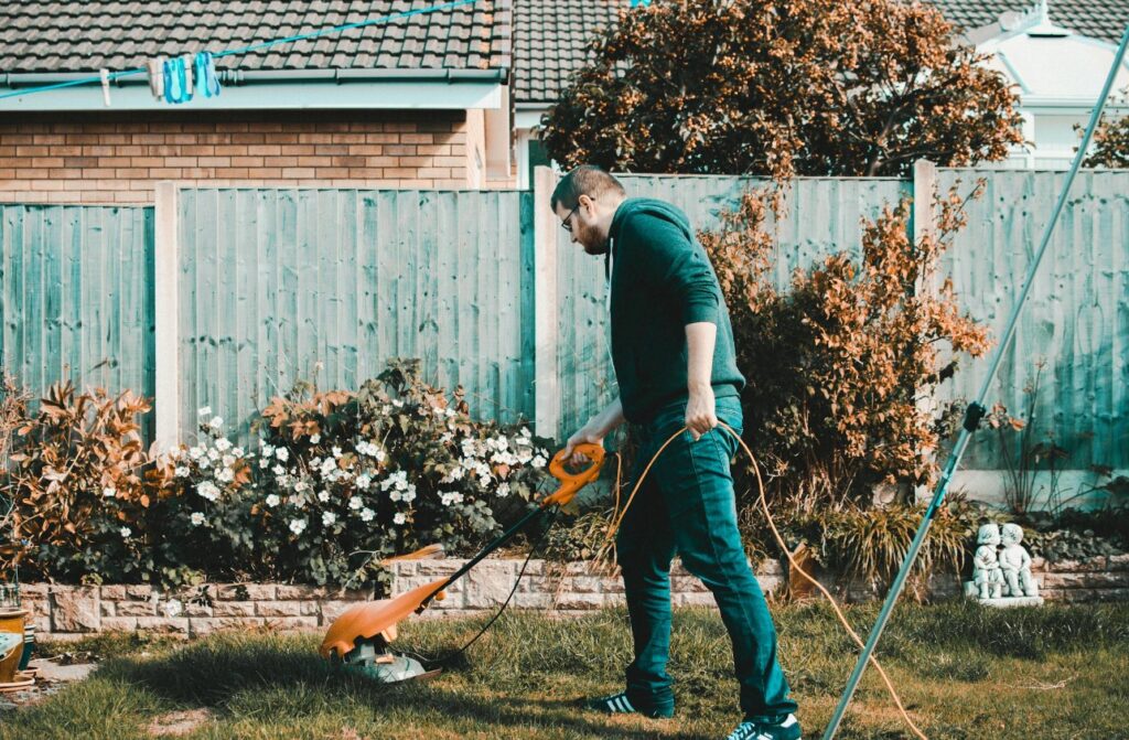 What licenses and permits are required for a Gardening Business