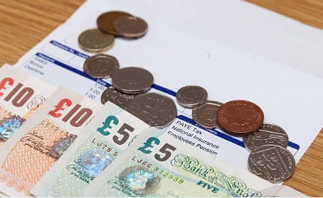 How Much Emergency Tax Will I Pay on £1000