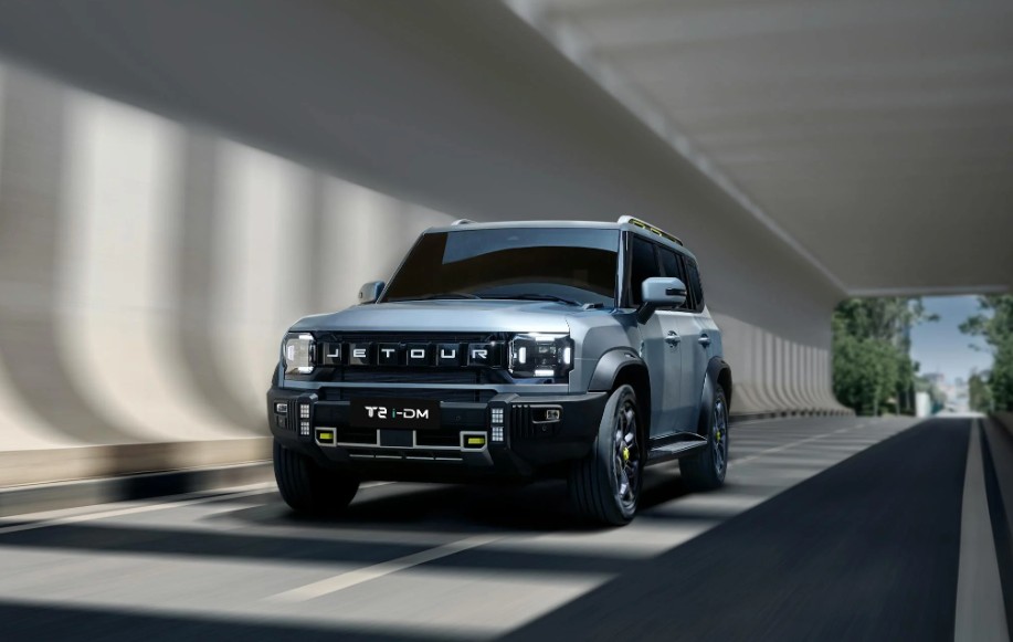 Hybrid 4WD