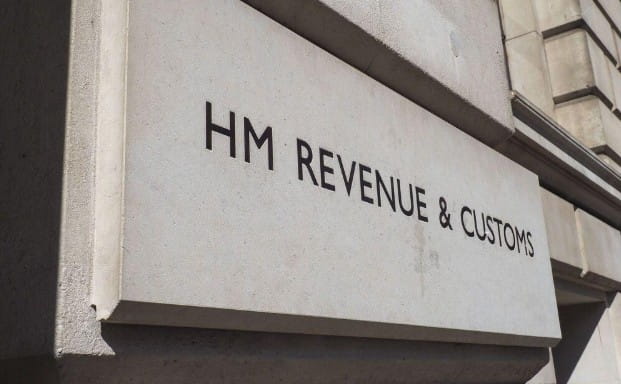 Do I Have to Notify HMRC of Savings Interest?