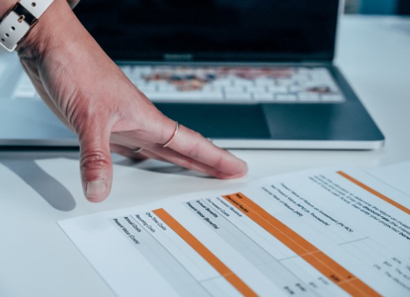 How Do Invoices Work
