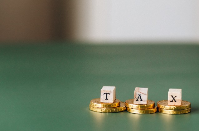 How Is the Income Tax Calculated