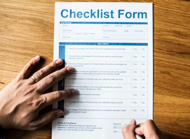 What are the eligibility criteria for a short term business loan