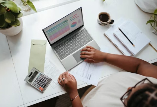 How to Choose Accounting Services for Small Business